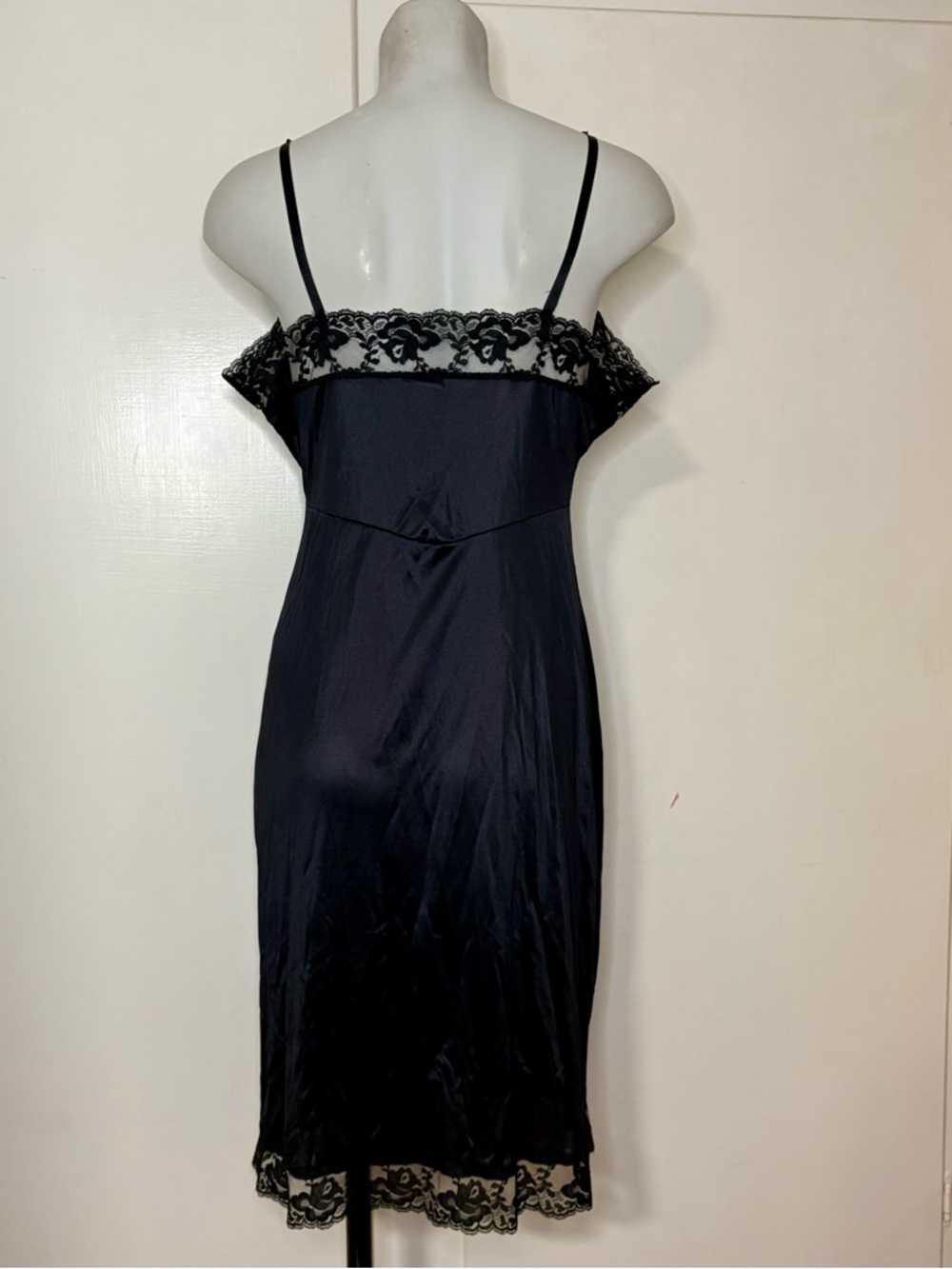 Vintage 70s/80s Melody Black Lace Trim Midi Slip Dress - Picture 4 of 5